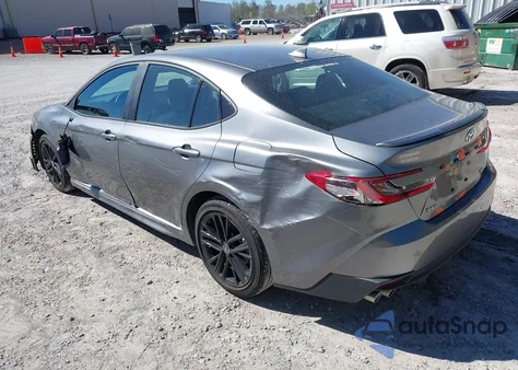 2025 Toyota Camry Se z USA, uszkodzony, nr VIN 4T1DAACK2SU566377